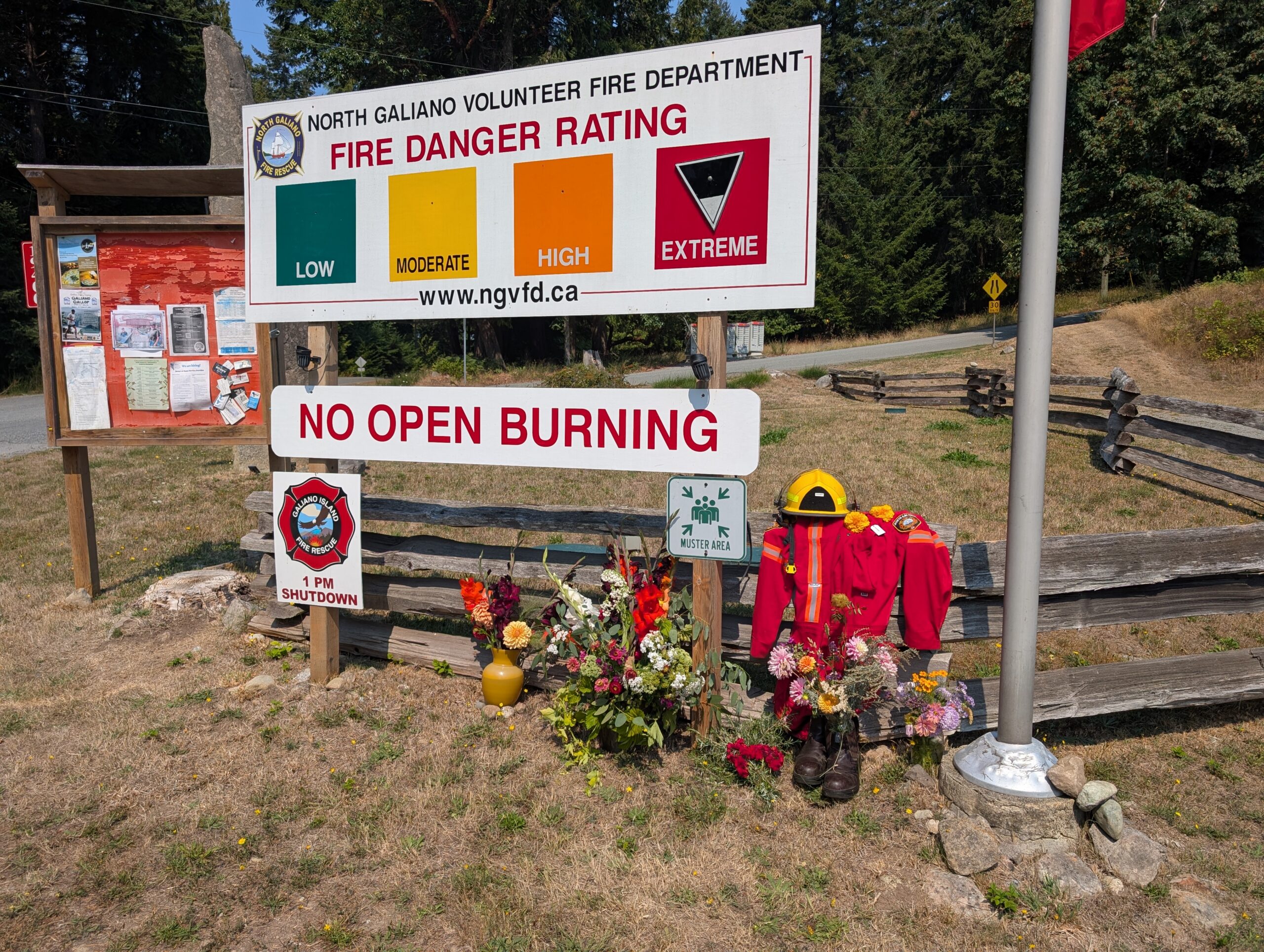 Fire Hall Memorial (Greg K)